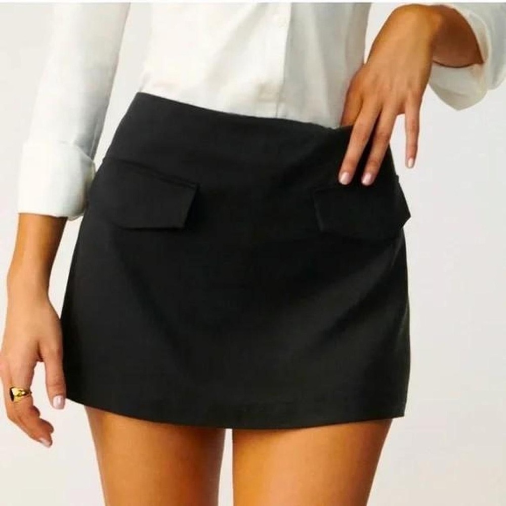 Reformation Imogen Black Mini Skort